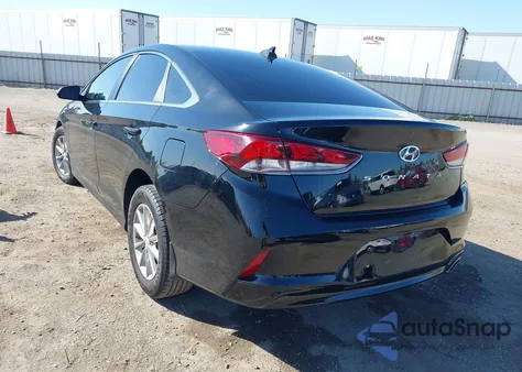 2019 Hyundai Sonata Se z USA, uszkodzony, nr VIN 5NPE24AF9KH736029